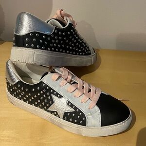 ✨Corky's Supernova Black and Silver Studded Women's Sneakers Size 10